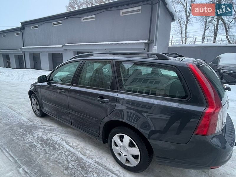 Універсал Volvo V50 2009 в Тернополі