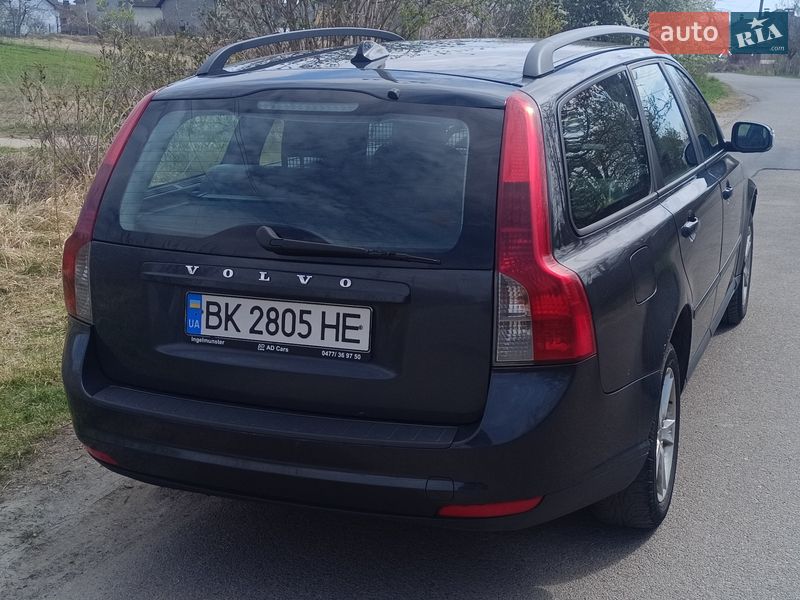 Універсал Volvo V50 2008 в Рівному