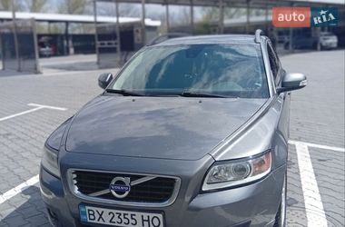 Универсал Volvo V50 2010 в Каменец-Подольском