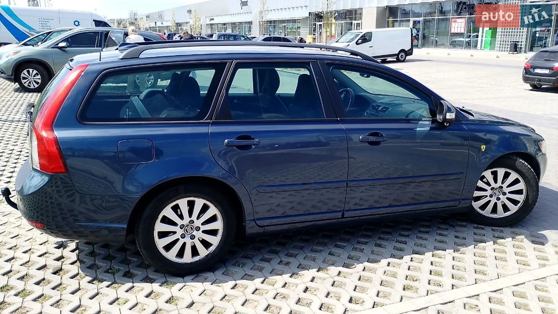 2011 Volvo V50 - мініатюра 10