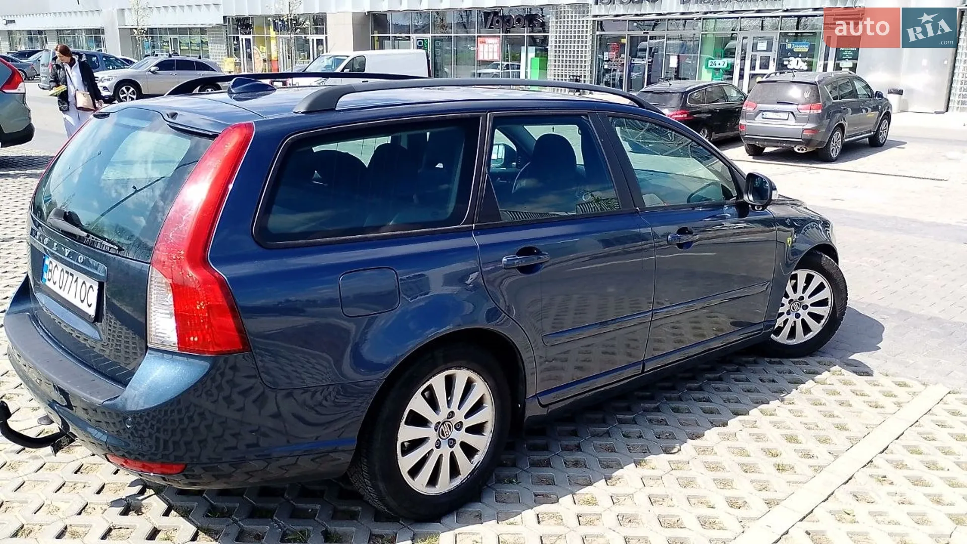 2011 Volvo V50 - мініатюра 11