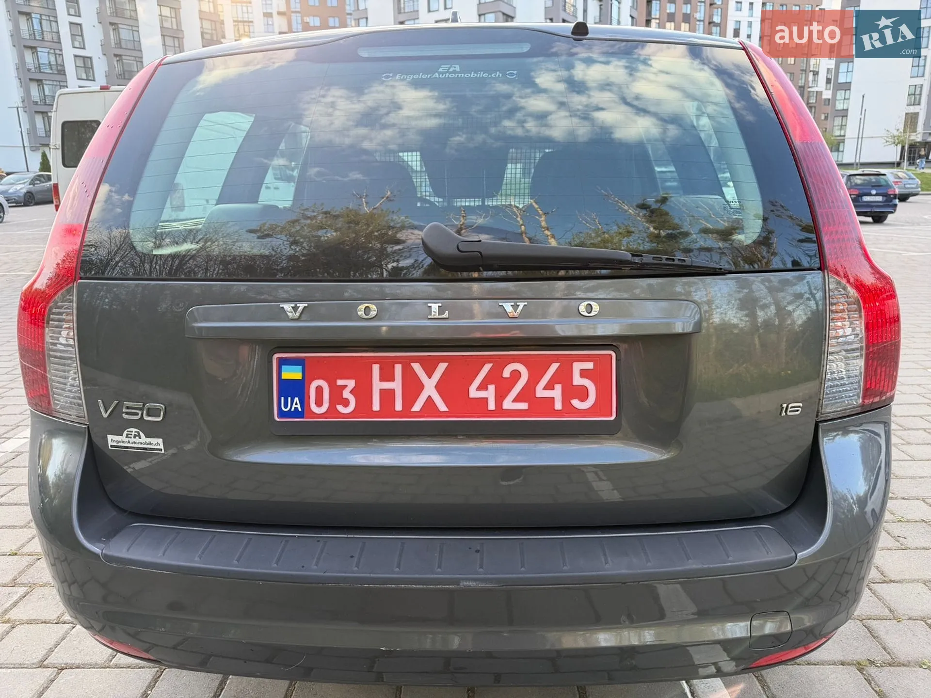2010 Volvo V50 - мініатюра 7