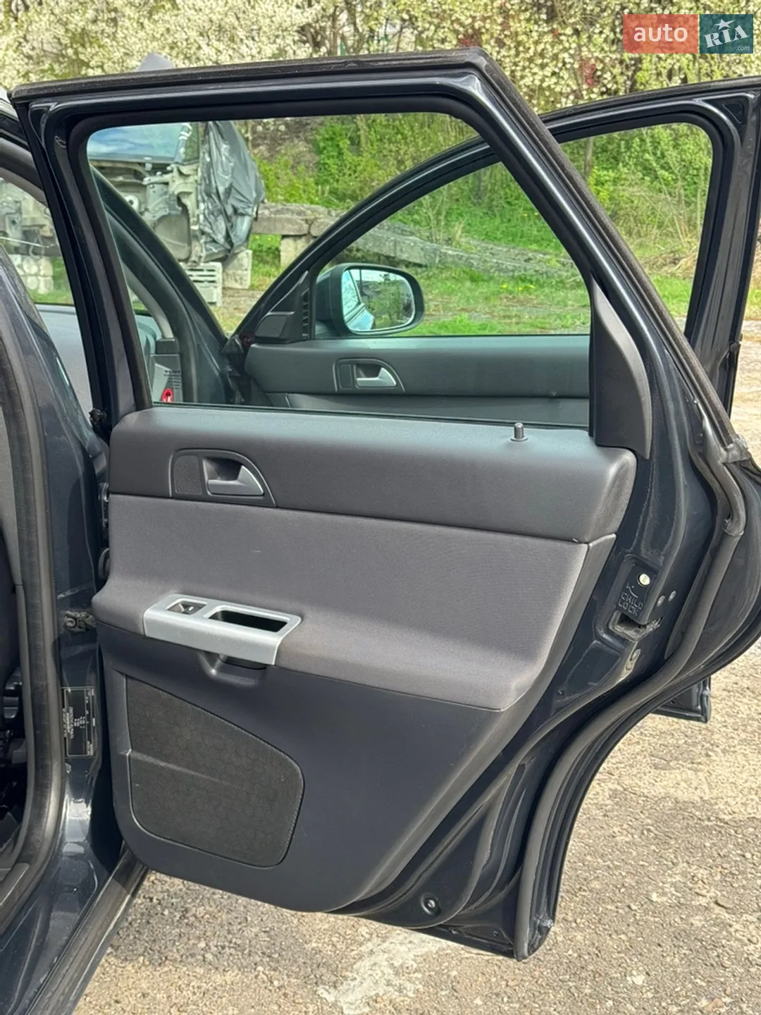 2010 Volvo V50 - мініатюра 21