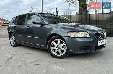 Универсал Volvo V50 2010 в Киеве