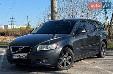 Универсал Volvo V50 2009 в Полтаве