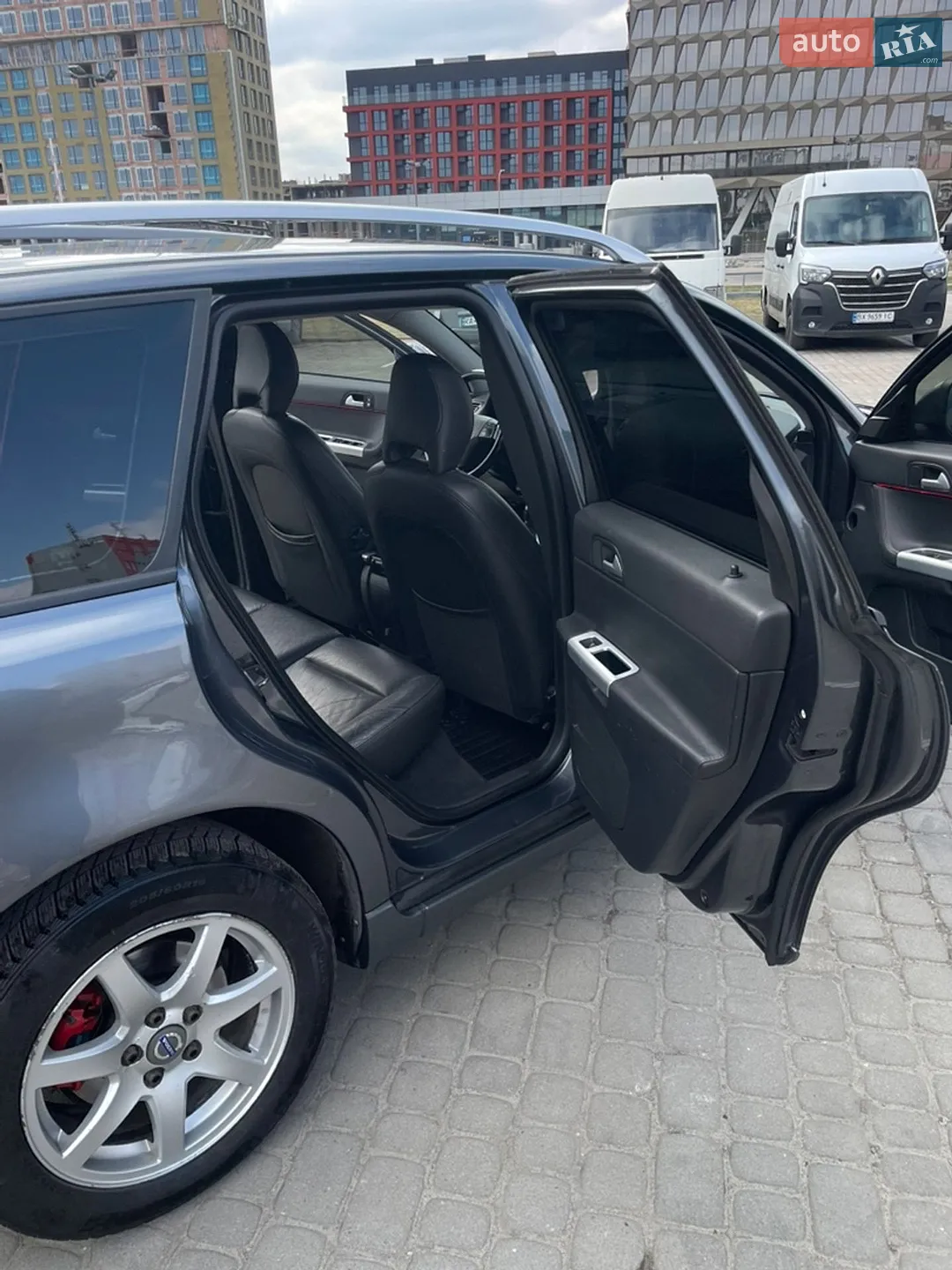 2011 Volvo V50 - мініатюра 8