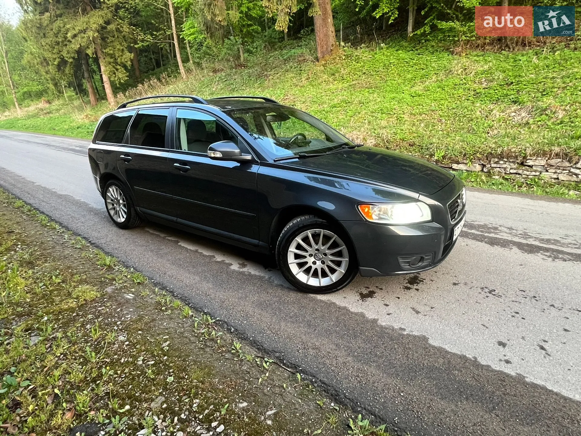 2010 Volvo V50 - мініатюра 4