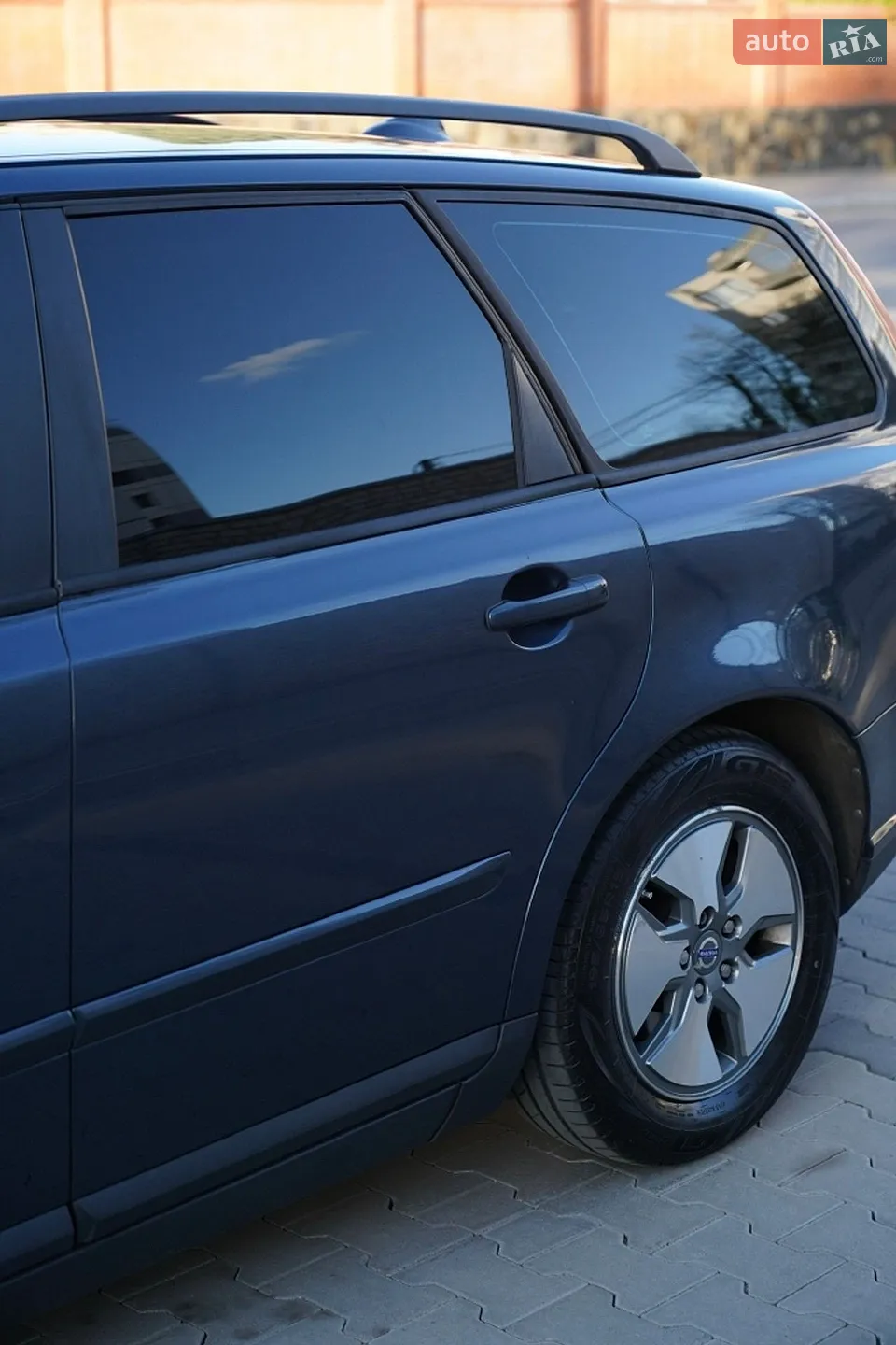 2010 Volvo V50 - мініатюра 7