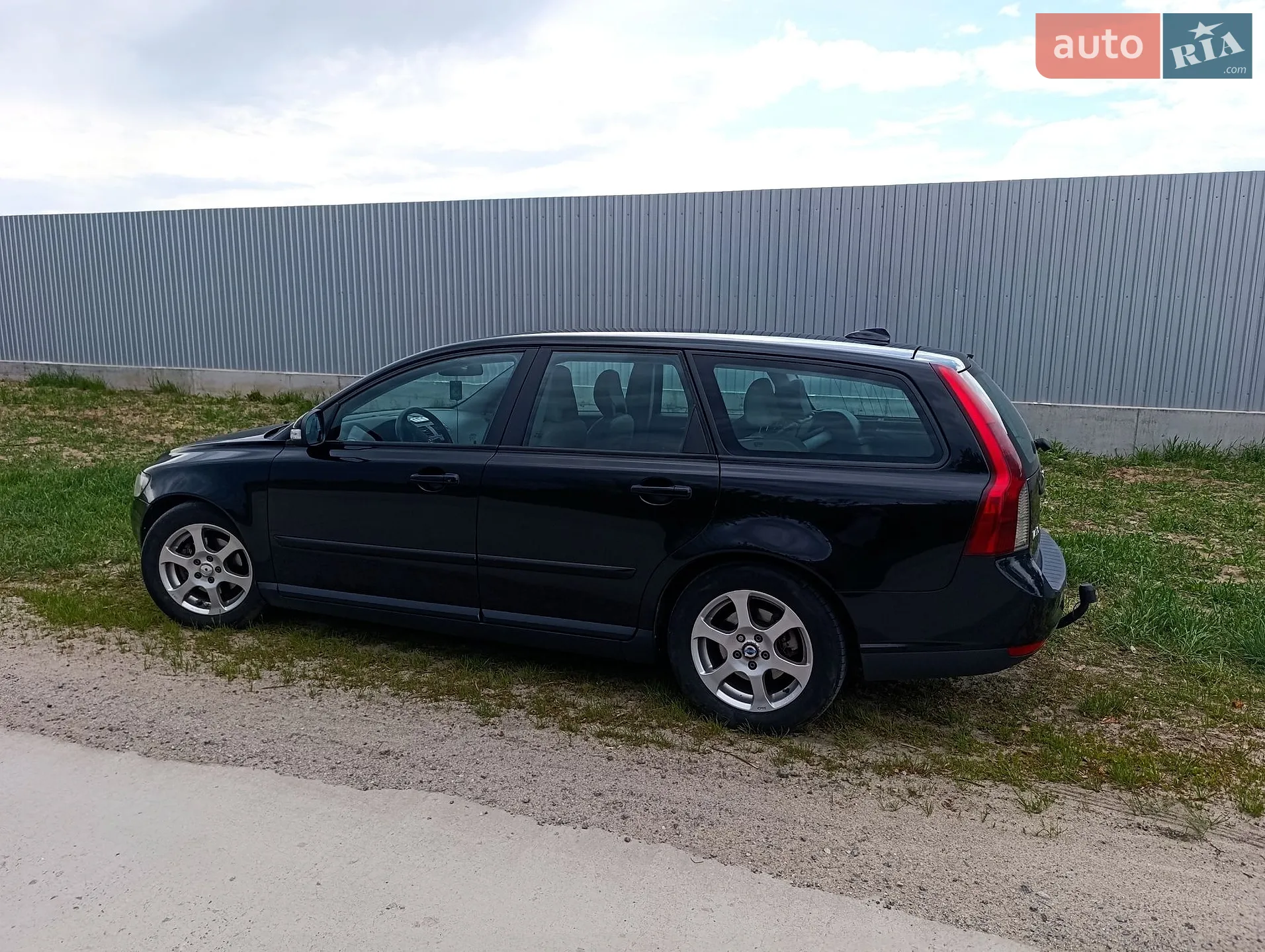 2010 Volvo V50 - фото 1