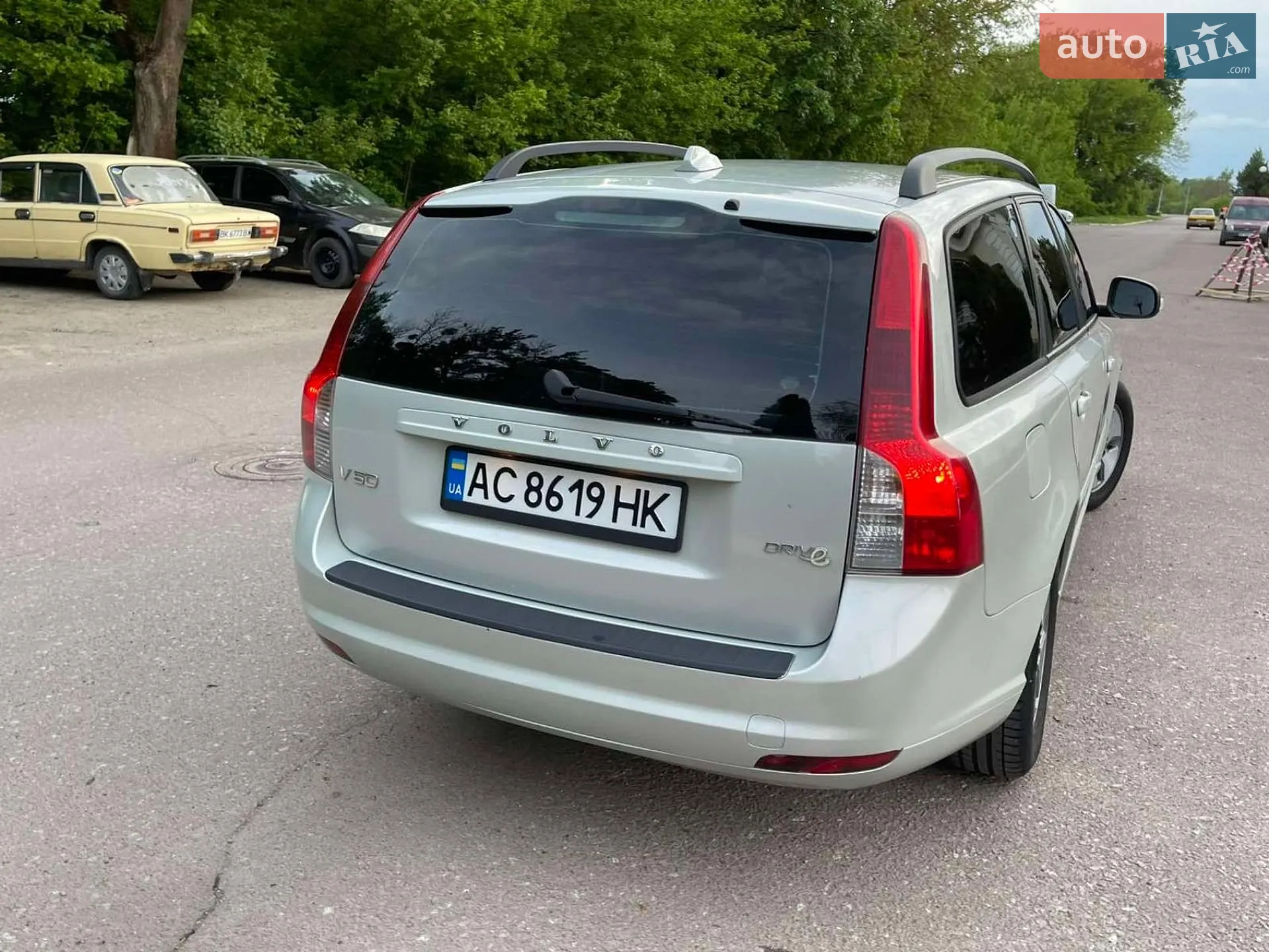 2010 Volvo V50 - мініатюра 7