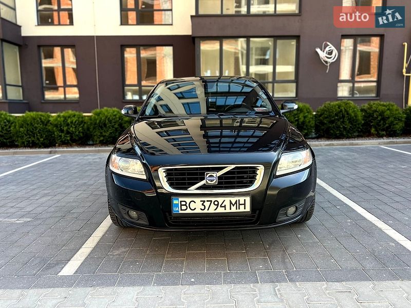 Универсал Volvo V50 2007 в Городке
