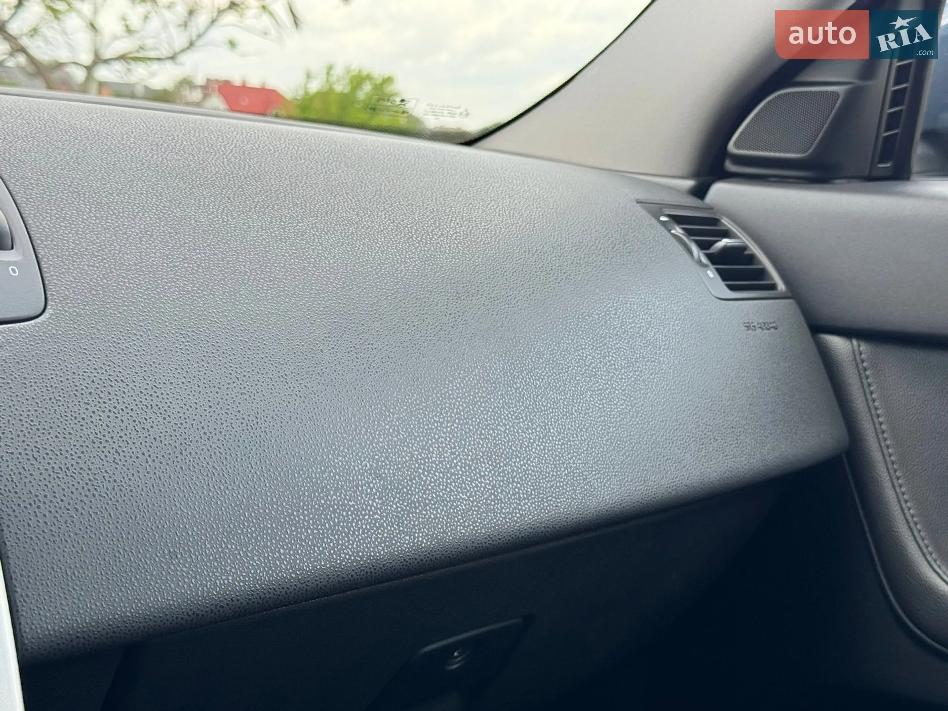 2011 Volvo V50 - мініатюра 57