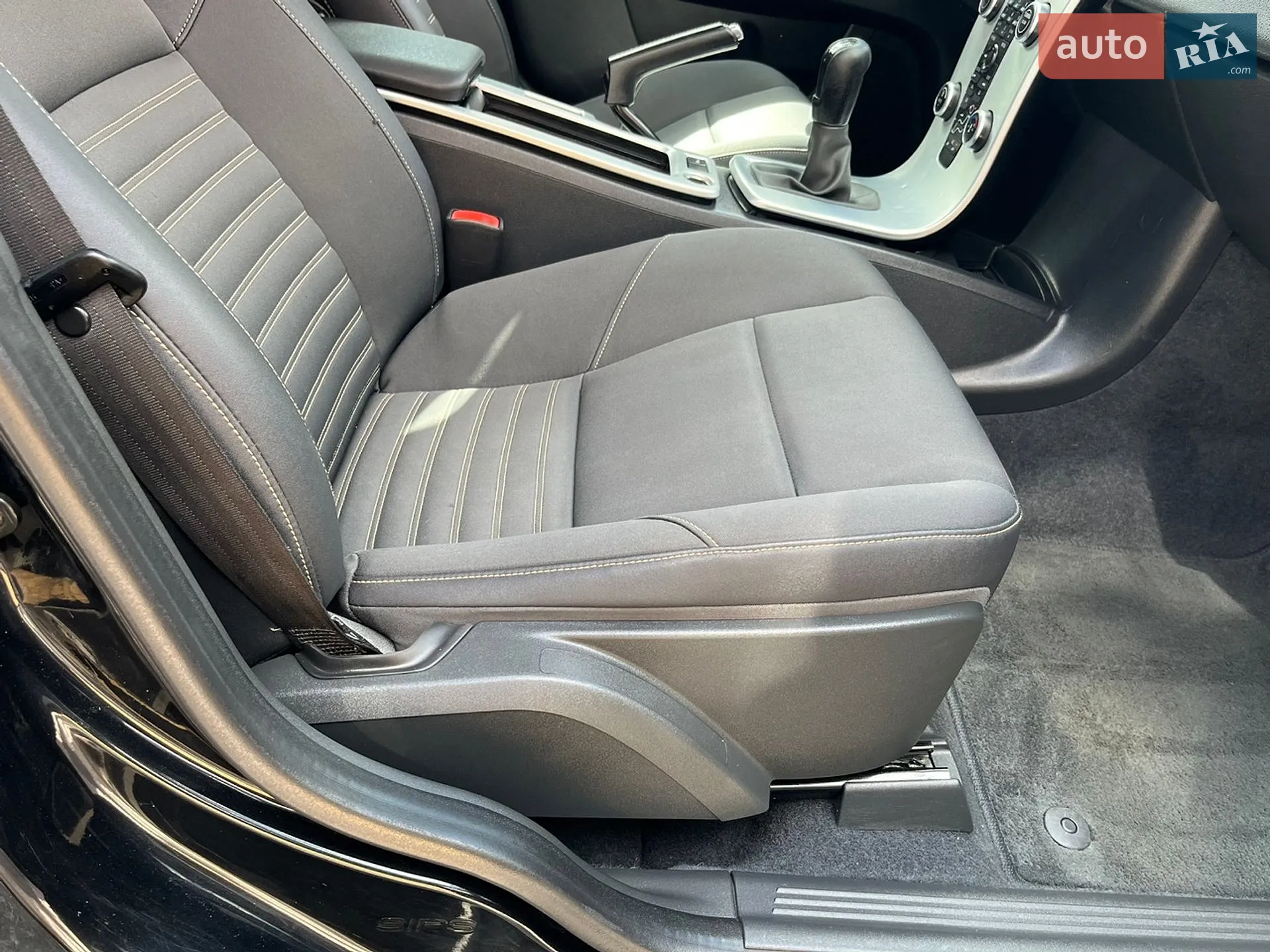 2011 Volvo V50 - мініатюра 57