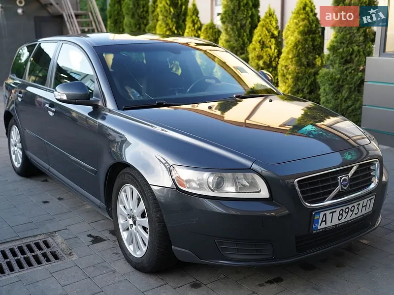 Volvo V50 2009