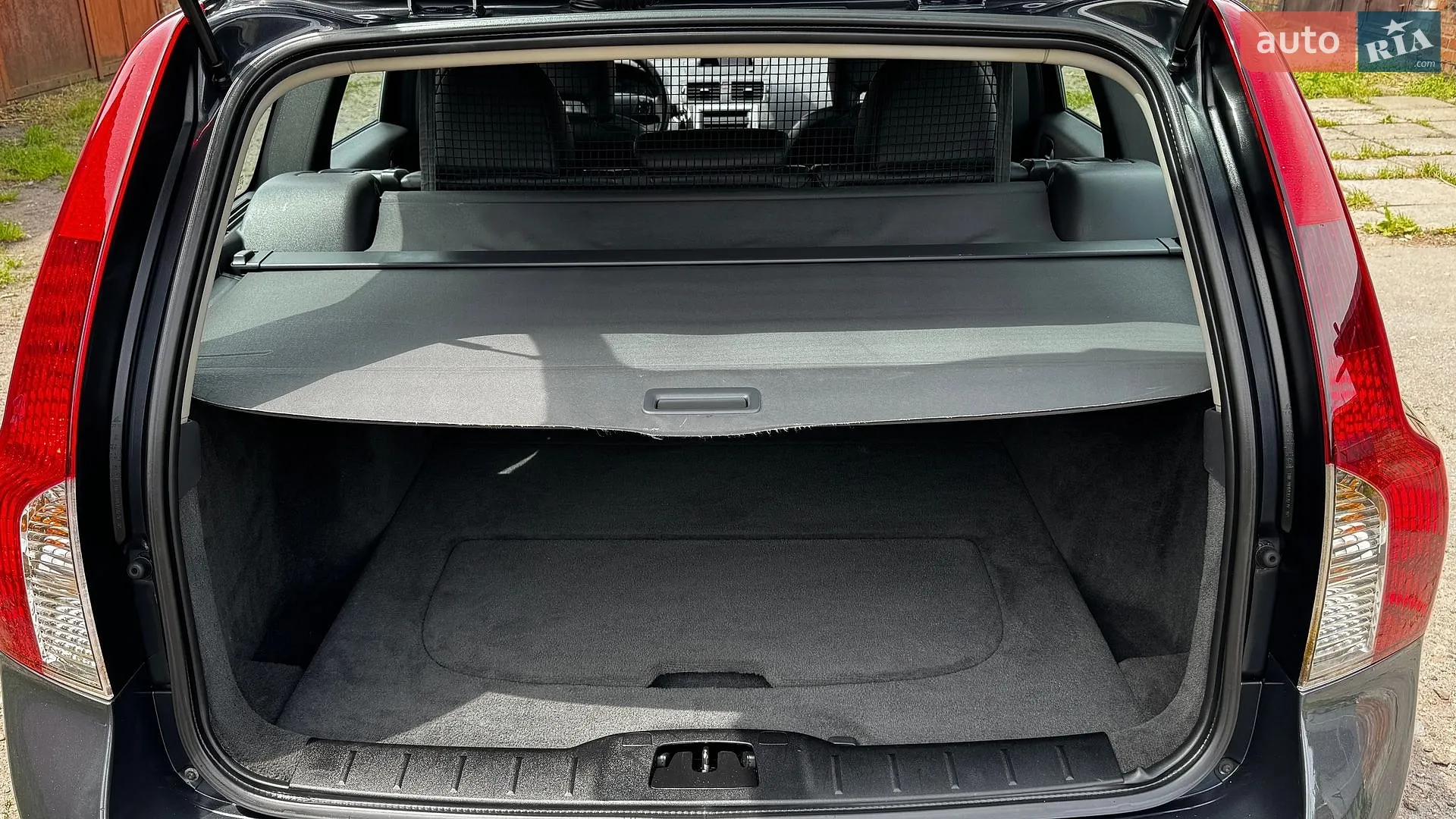 2011 Volvo V50 - мініатюра 41