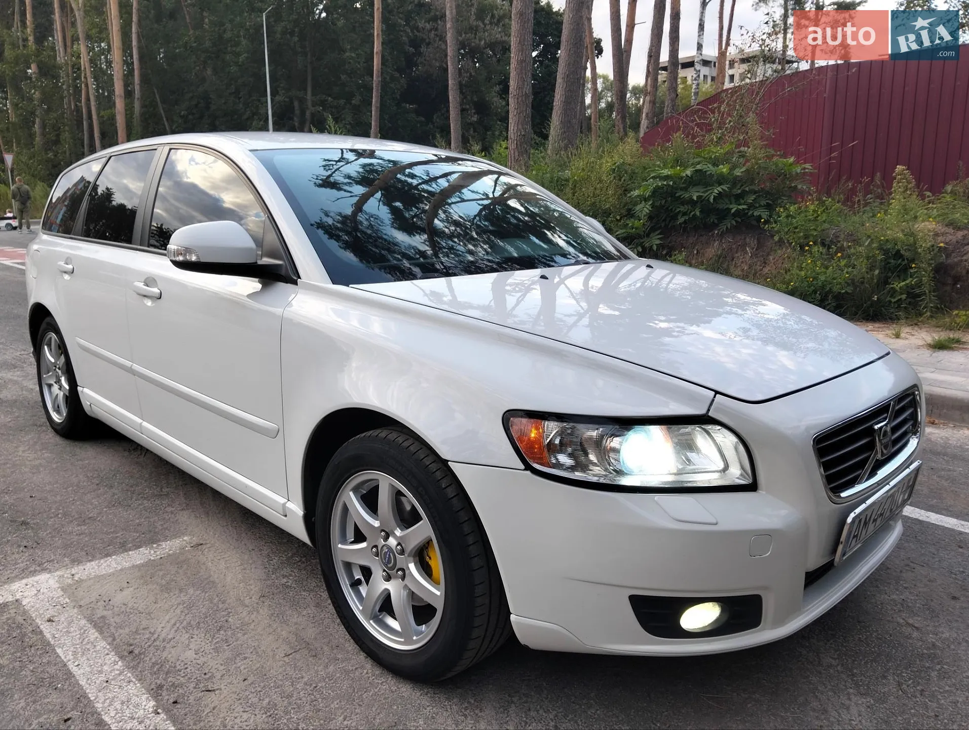 2010 Volvo V50 - мініатюра 2