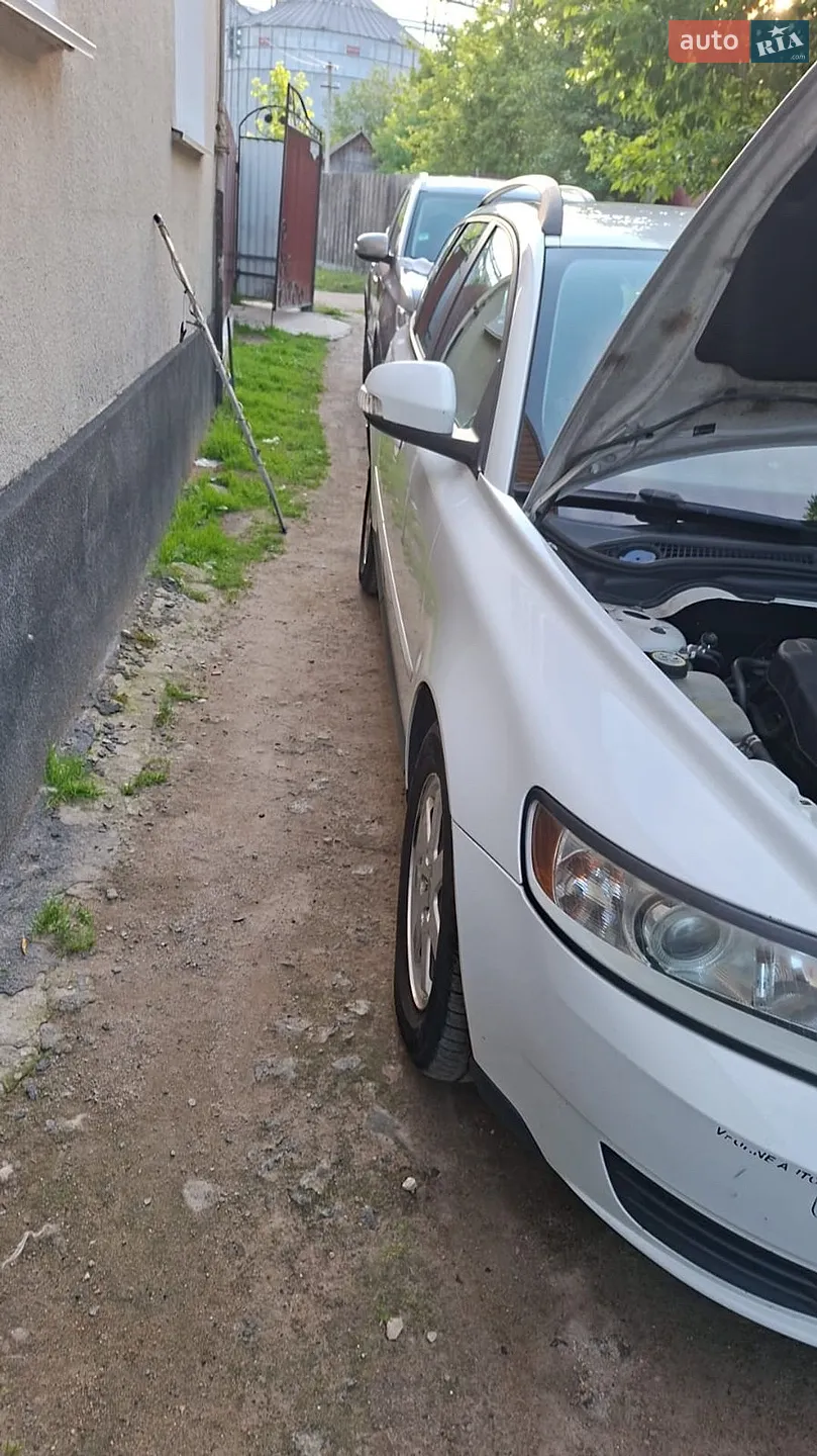 2010 Volvo V50 - мініатюра 2
