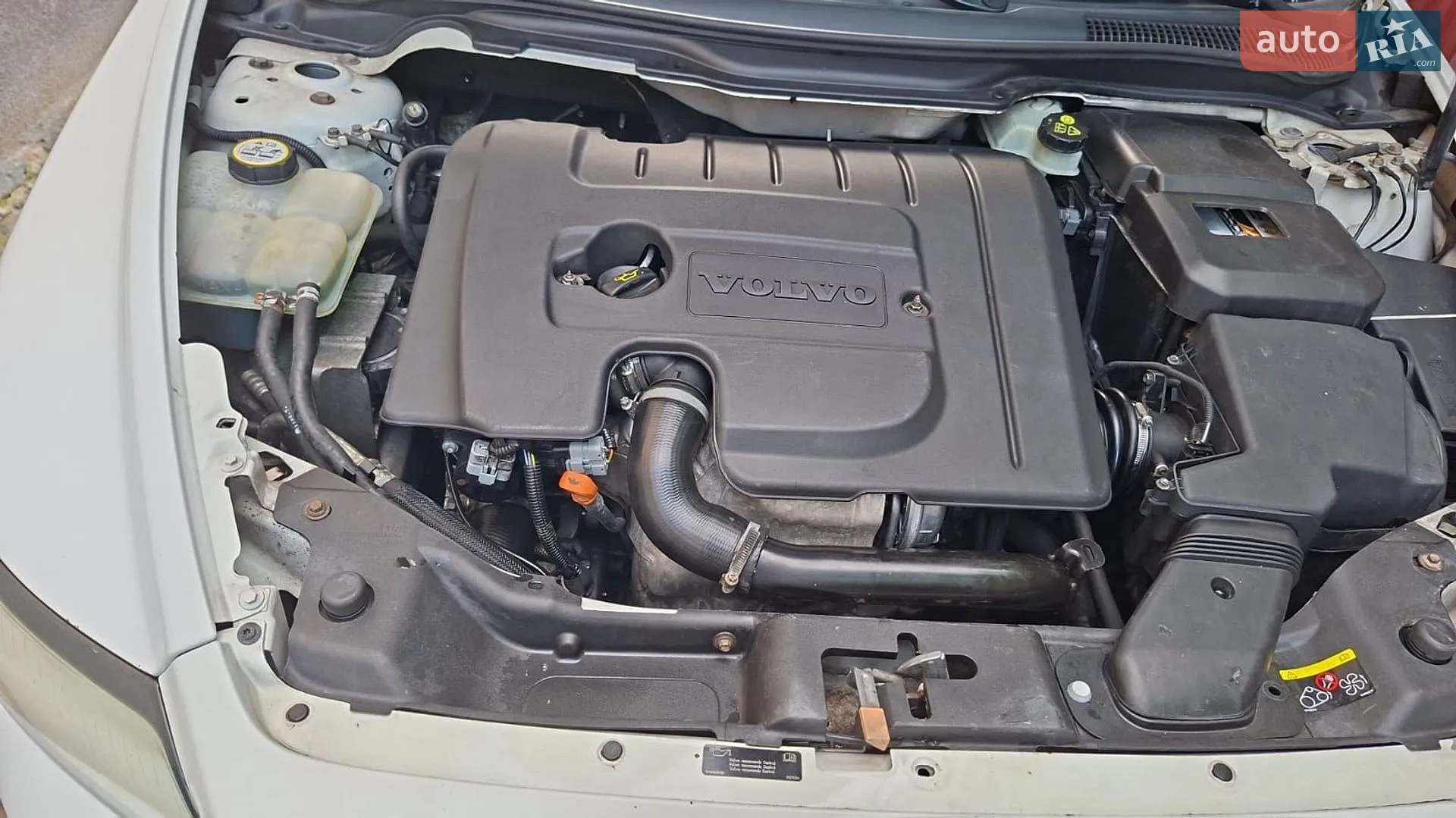 2010 Volvo V50 - мініатюра 4