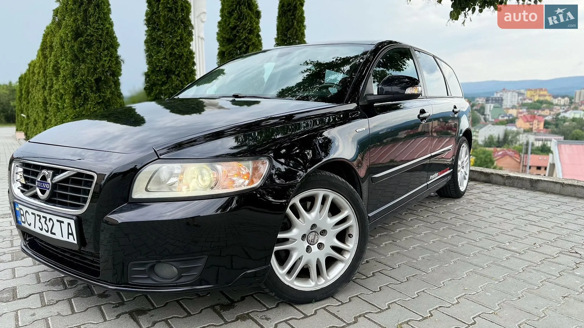 2011 Volvo V50 - мініатюра 2