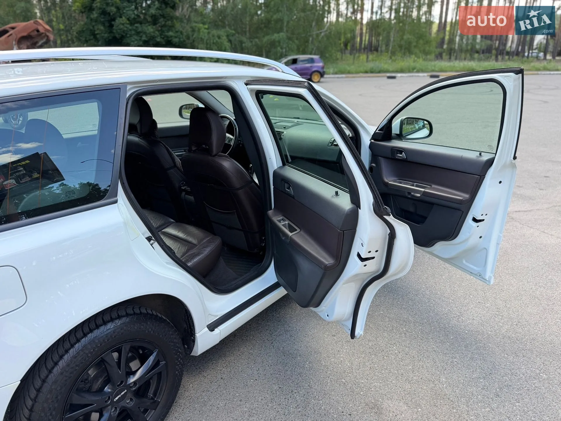 2011 Volvo V50 - мініатюра 17