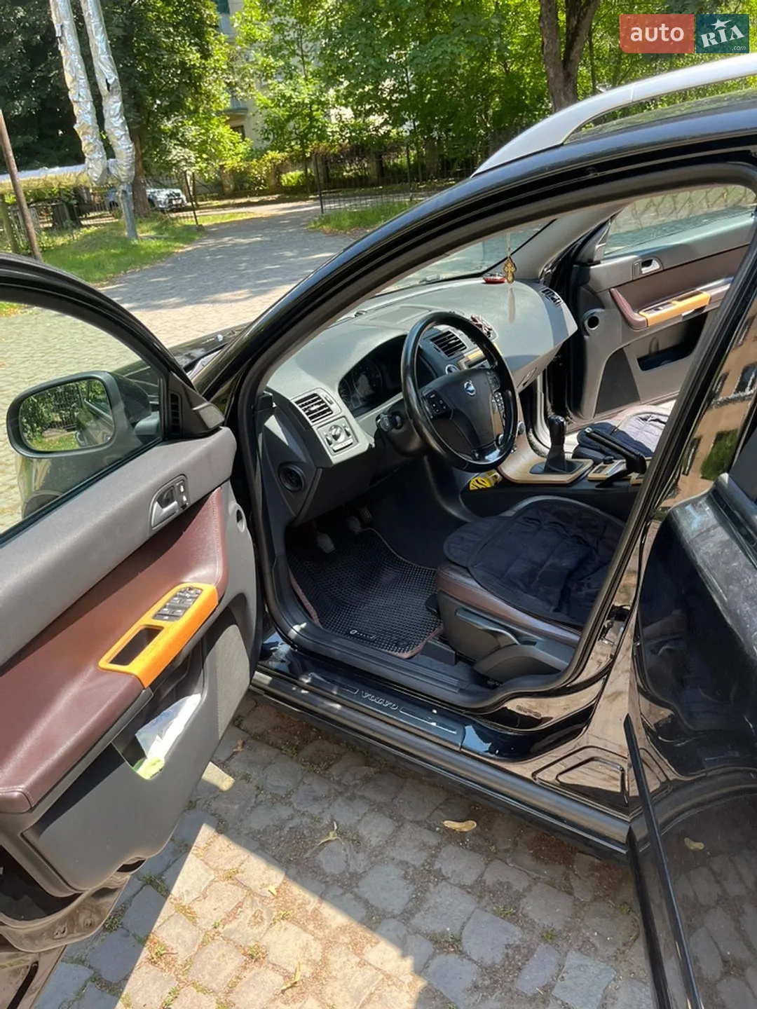 2011 Volvo V50 - мініатюра 5