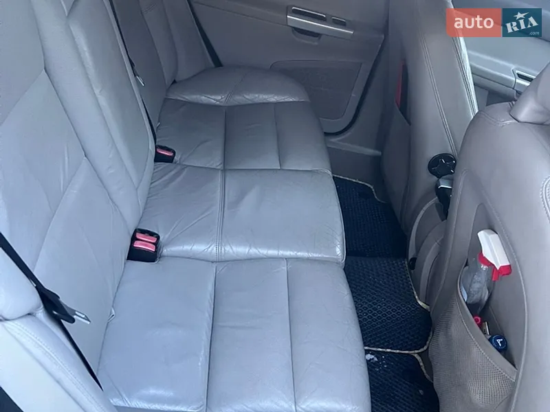Volvo V50 2010 VIN YV1MW76F2A2575312 фото оголошення 3 з 42
