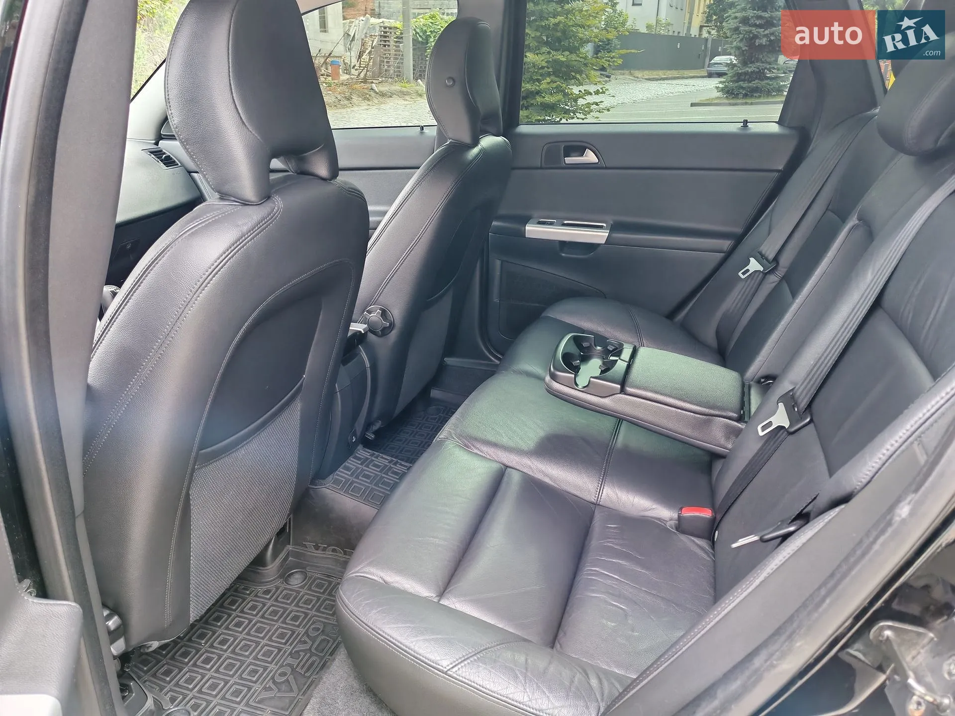 2011 Volvo V50 - мініатюра 16
