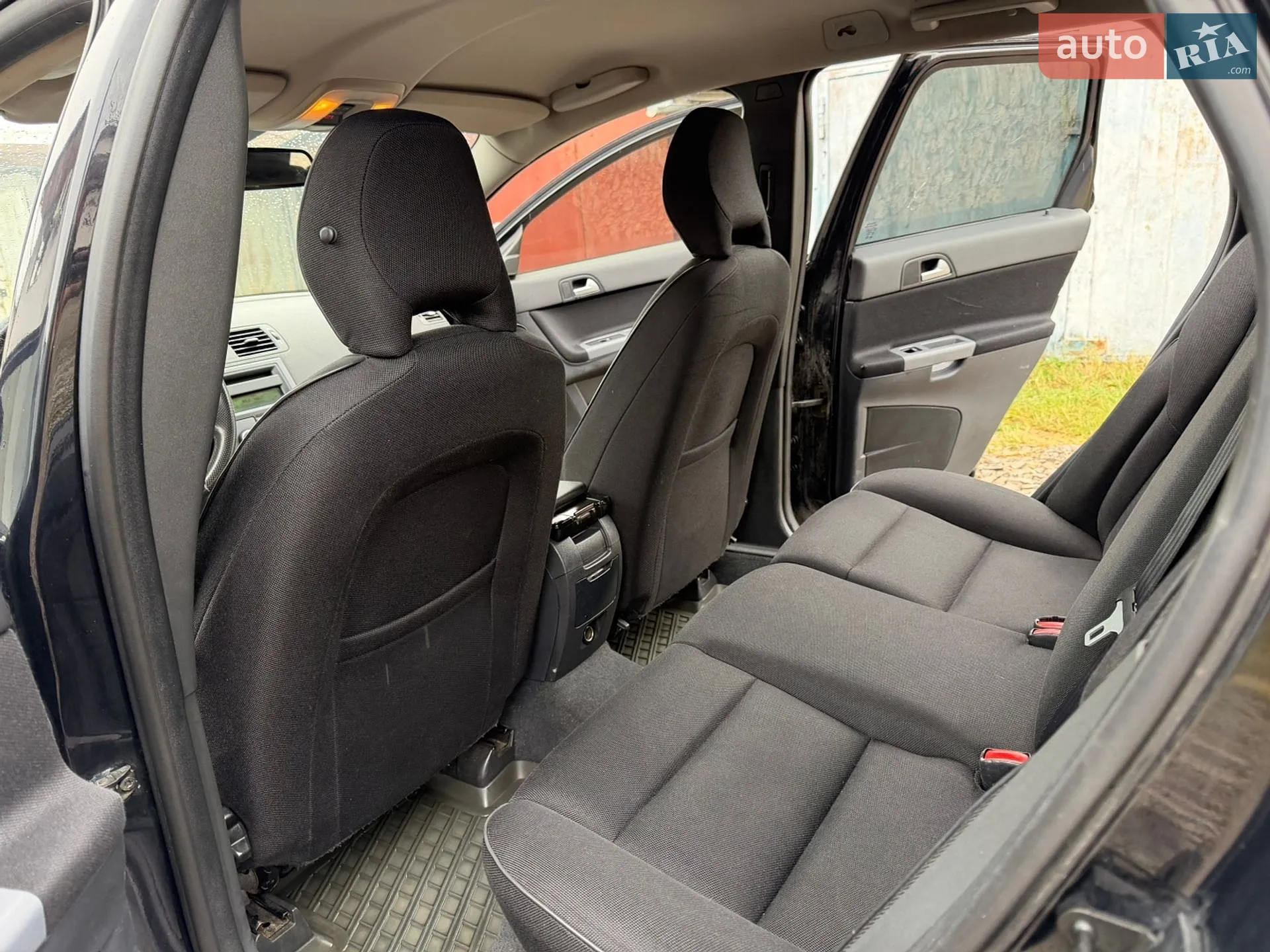 2010 Volvo V50 - мініатюра 29