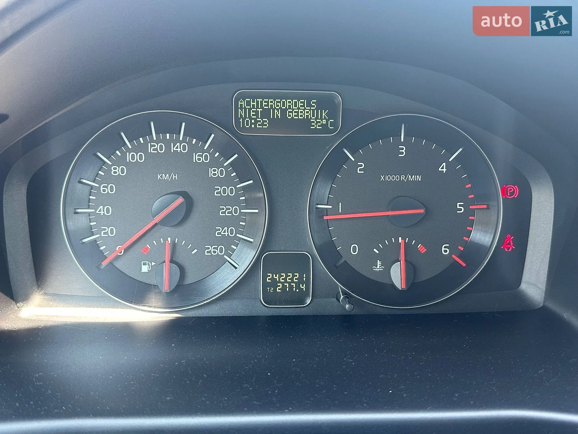 2010 Volvo V50 - мініатюра 15