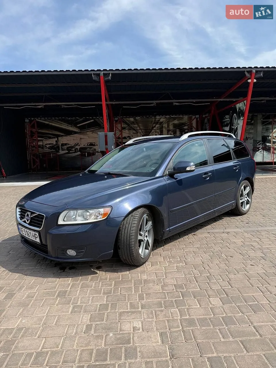 2011 Volvo V50 - мініатюра 3