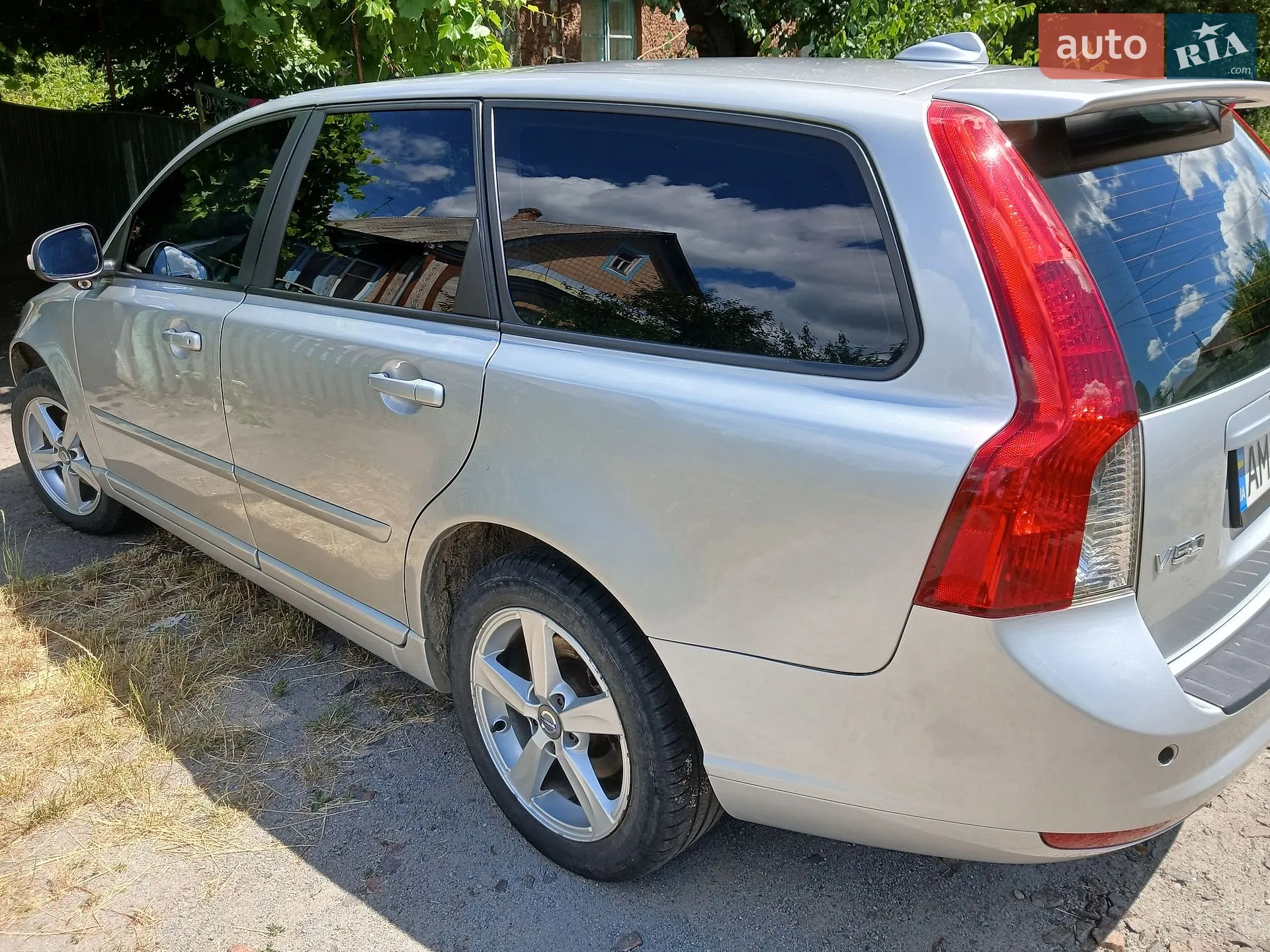 2011 Volvo V50 - мініатюра 4