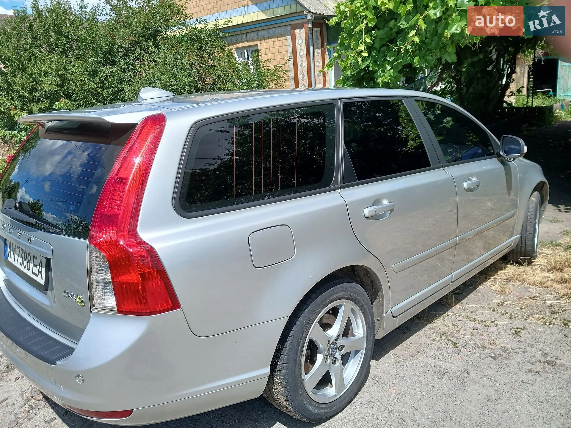2011 Volvo V50 - мініатюра 5