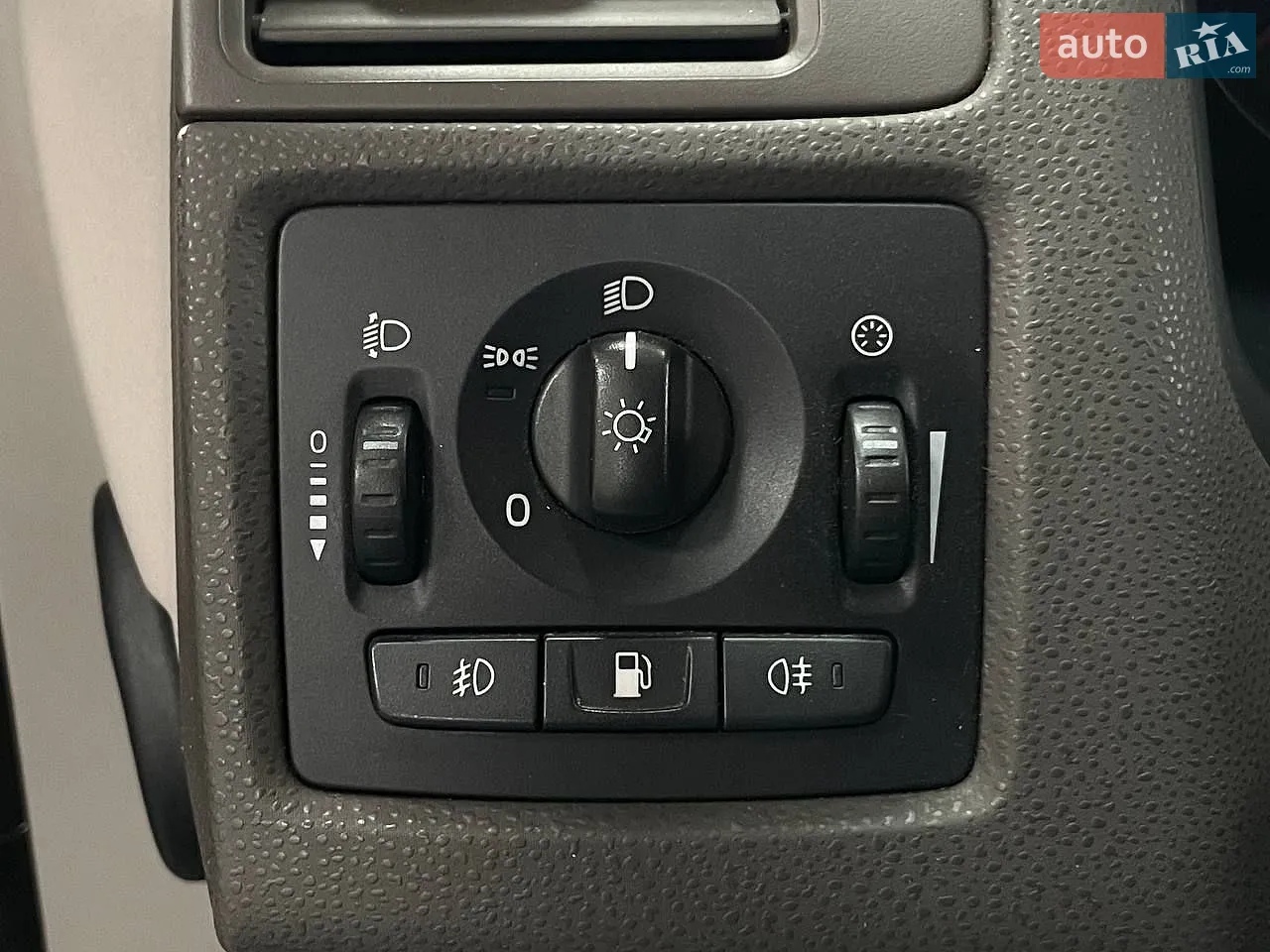 2010 Volvo V50 - мініатюра 15