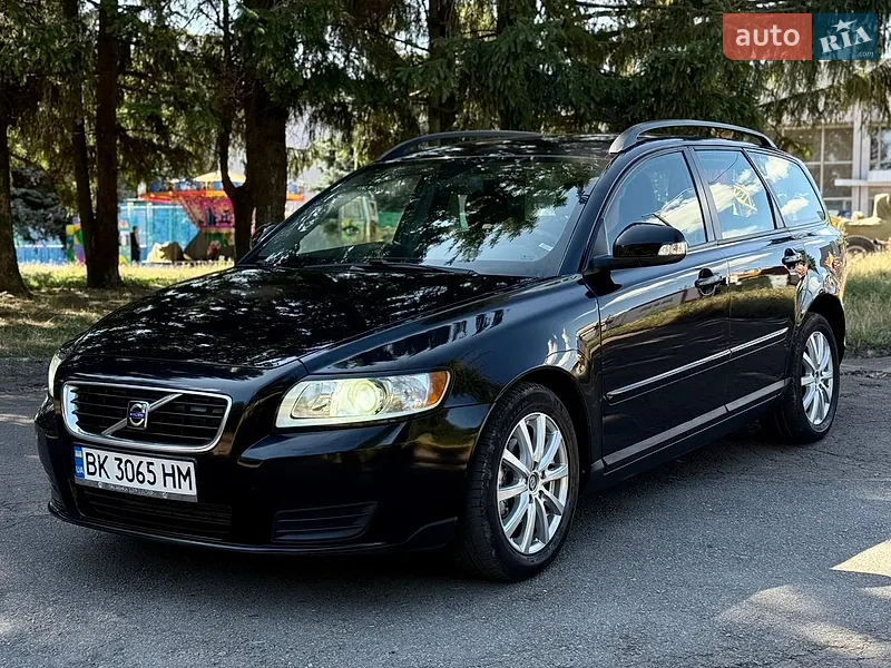 Volvo V50 2009