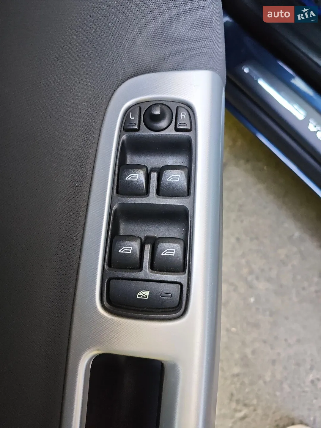 2011 Volvo V50 - мініатюра 37
