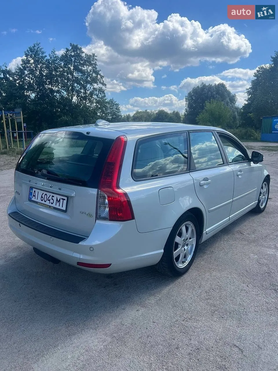 2010 Volvo V50 - мініатюра 5