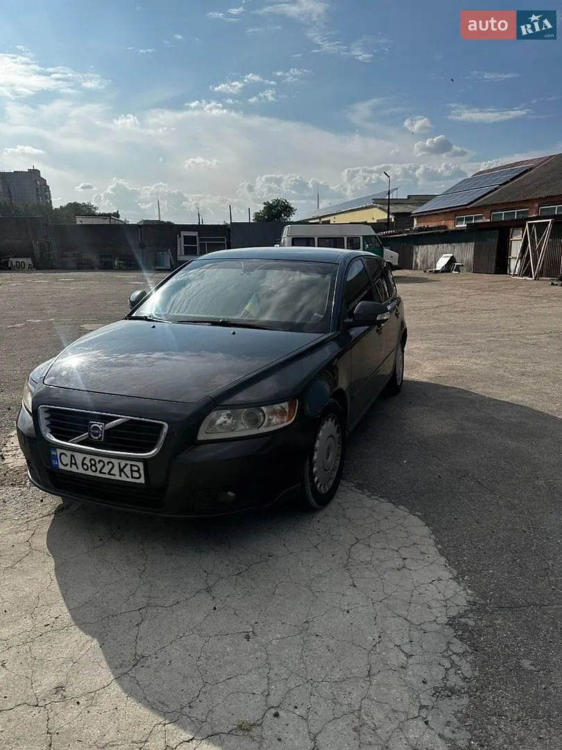 2010 Volvo V50 - мініатюра 2