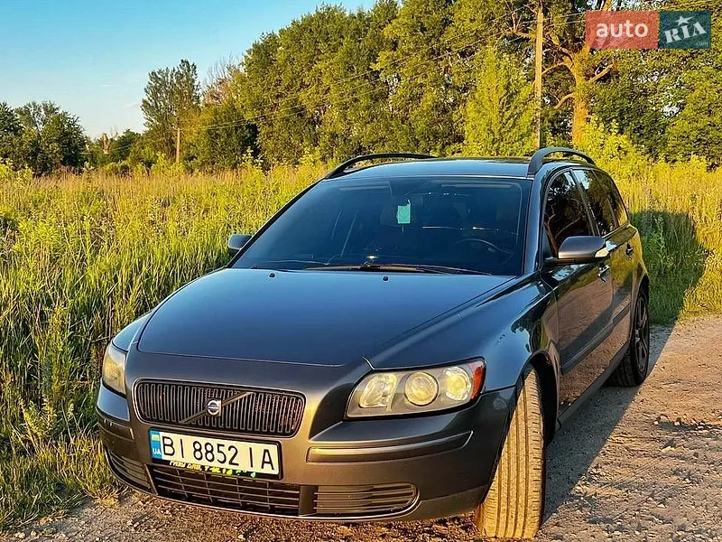 Volvo V50
