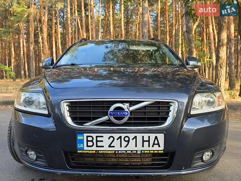 Volvo V50