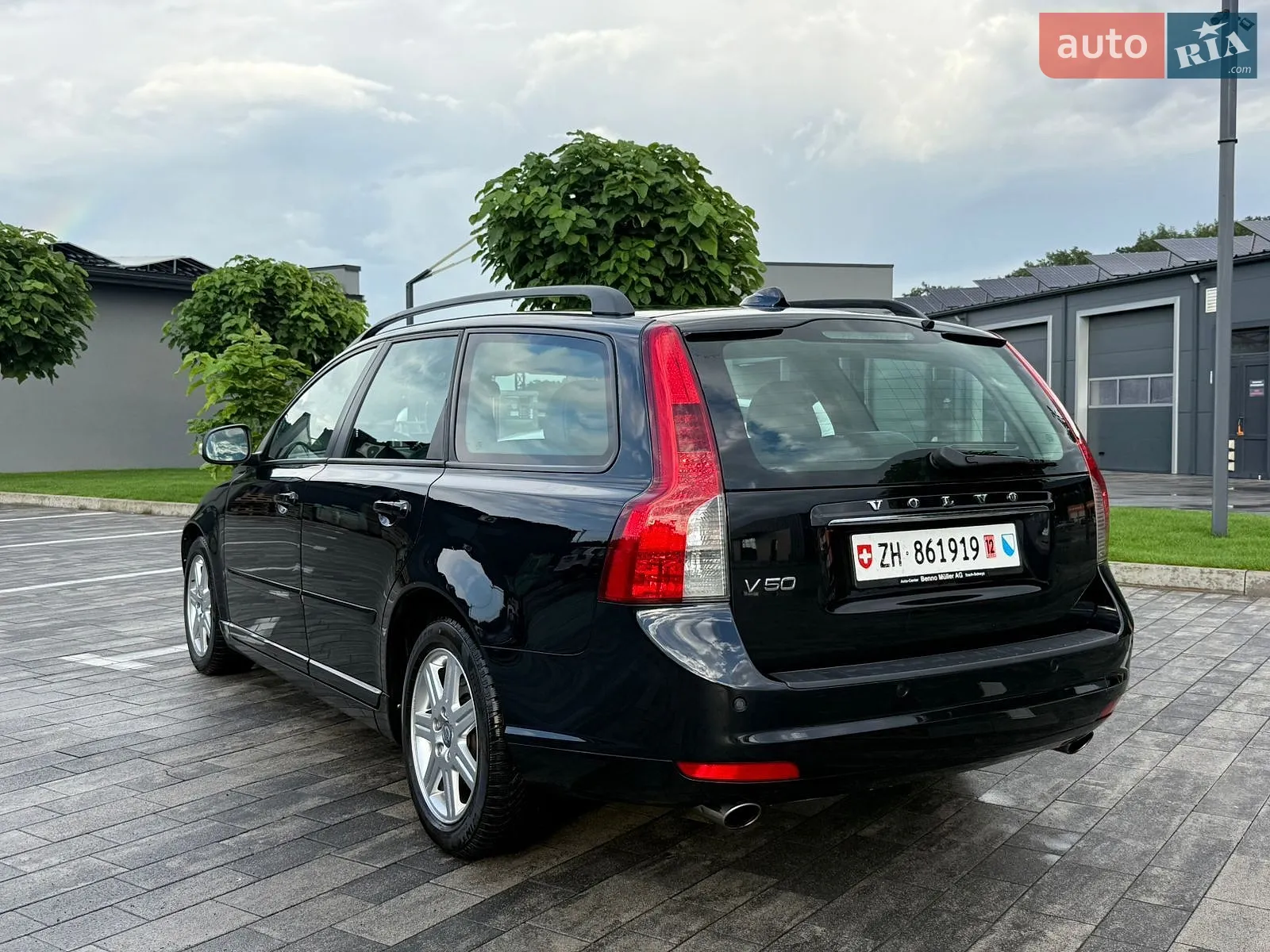 2011 Volvo V50 - мініатюра 5