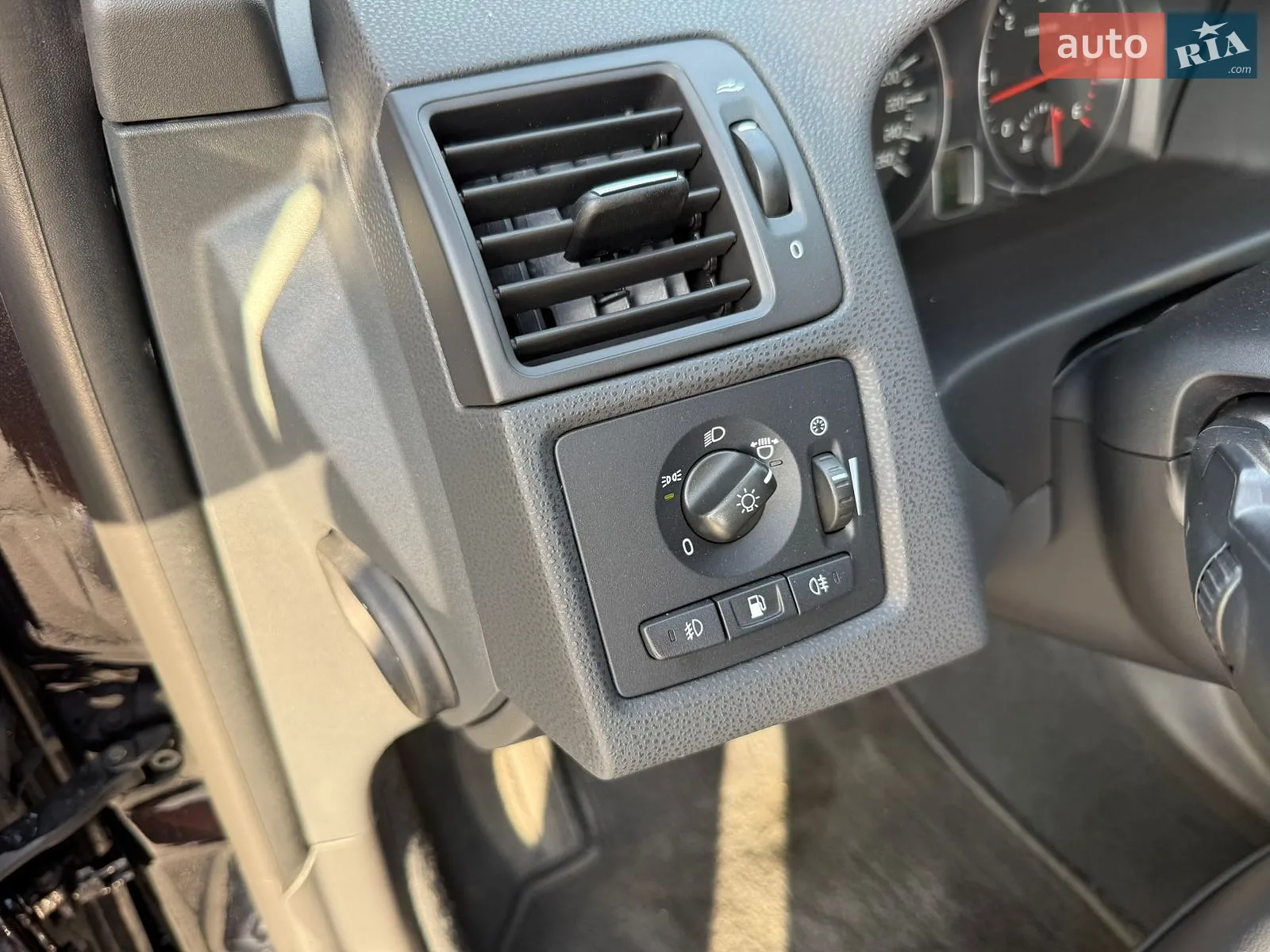 2011 Volvo V50 - мініатюра 25
