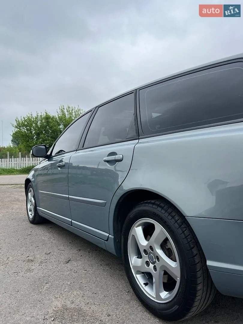 2011 Volvo V50 - мініатюра 9