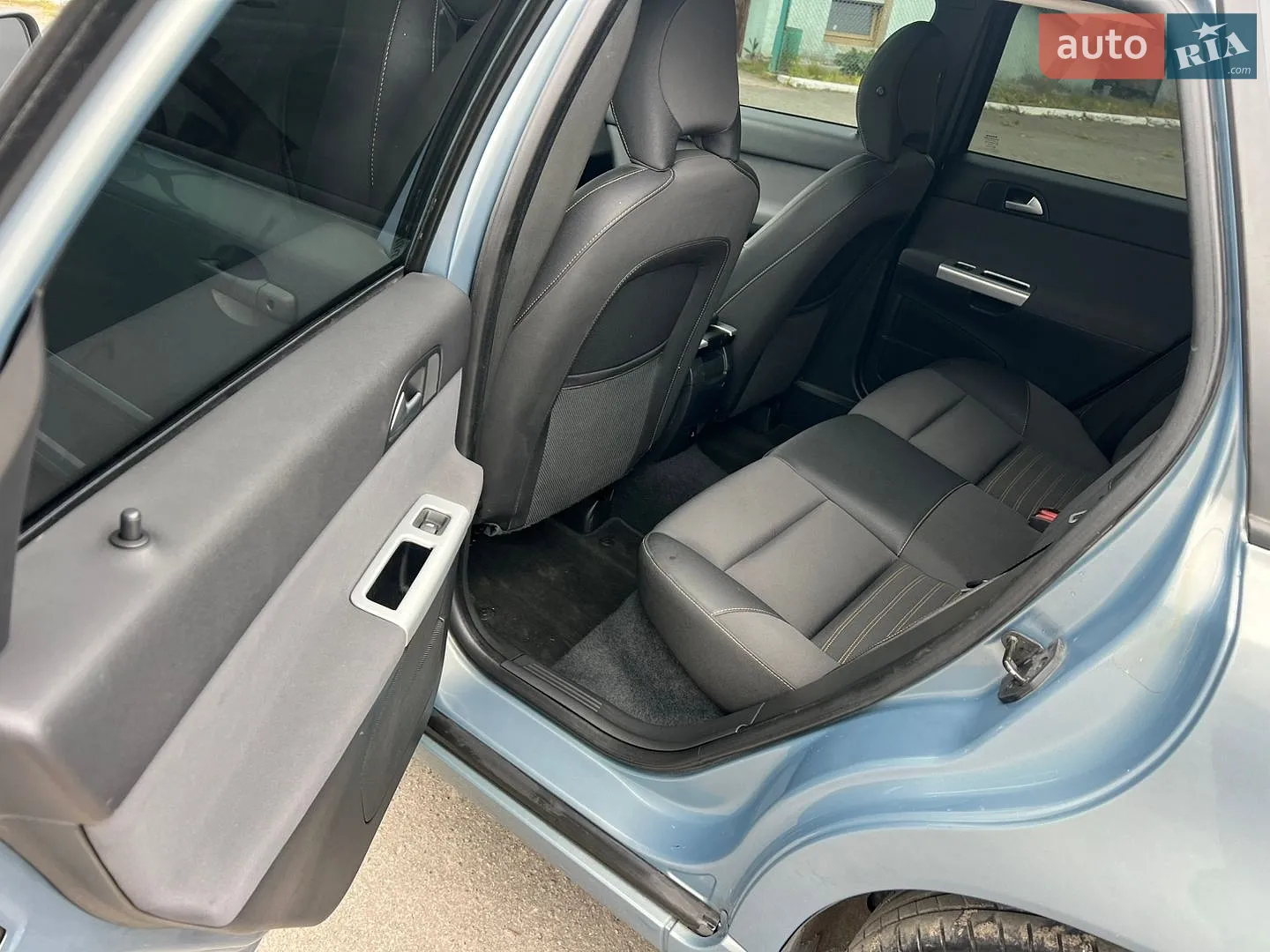 2011 Volvo V50 - мініатюра 27