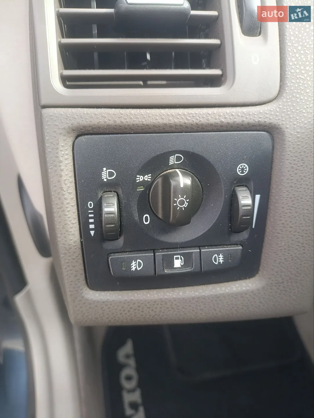 2010 Volvo V50 - мініатюра 13