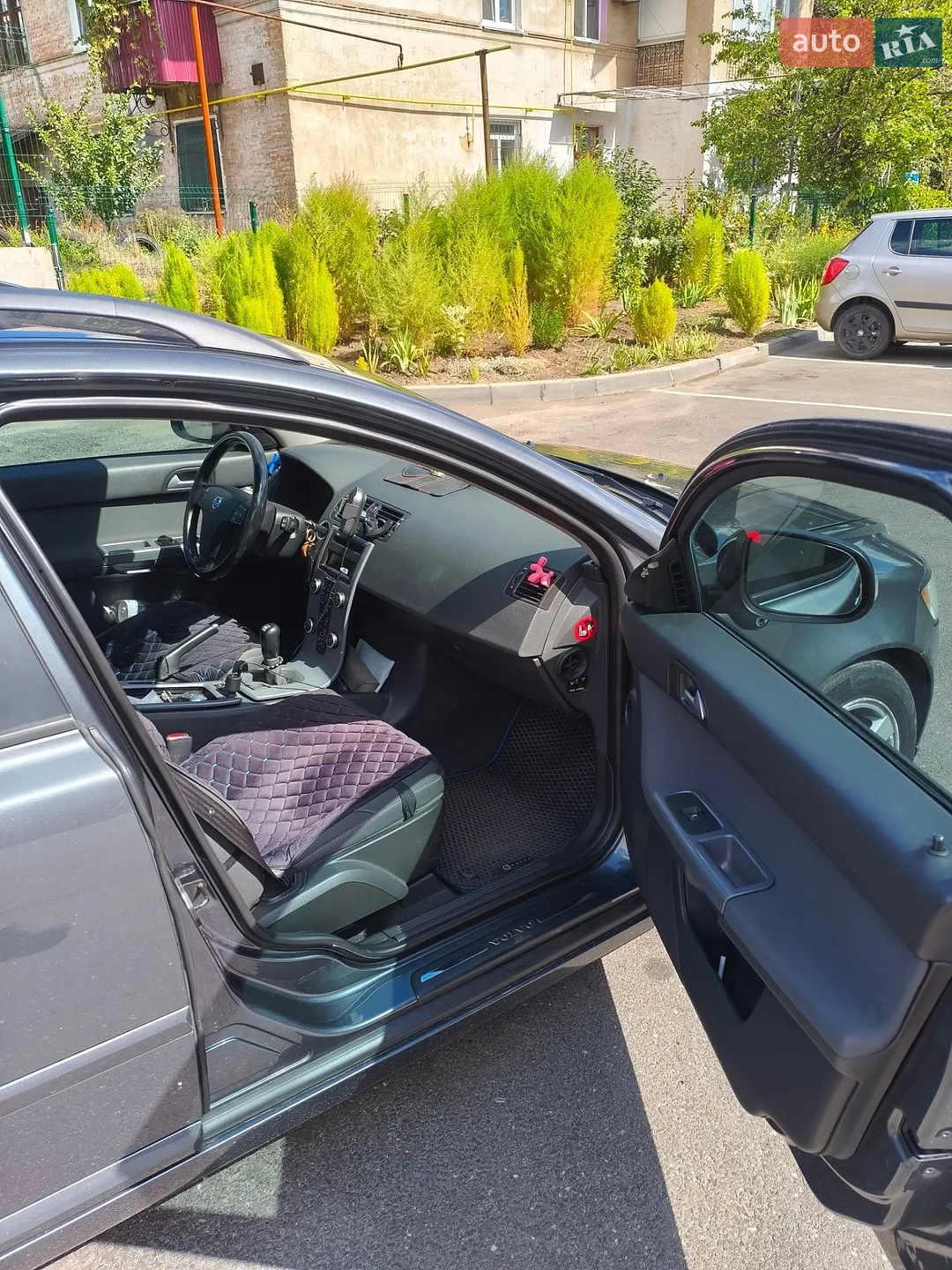 2010 Volvo V50 - мініатюра 8