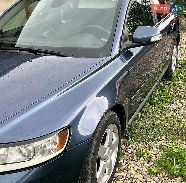 Volvo V50 2009
