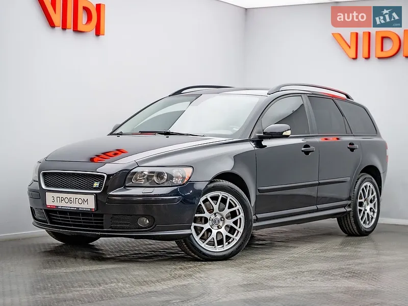 Volvo V50