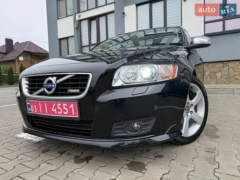 Volvo V50