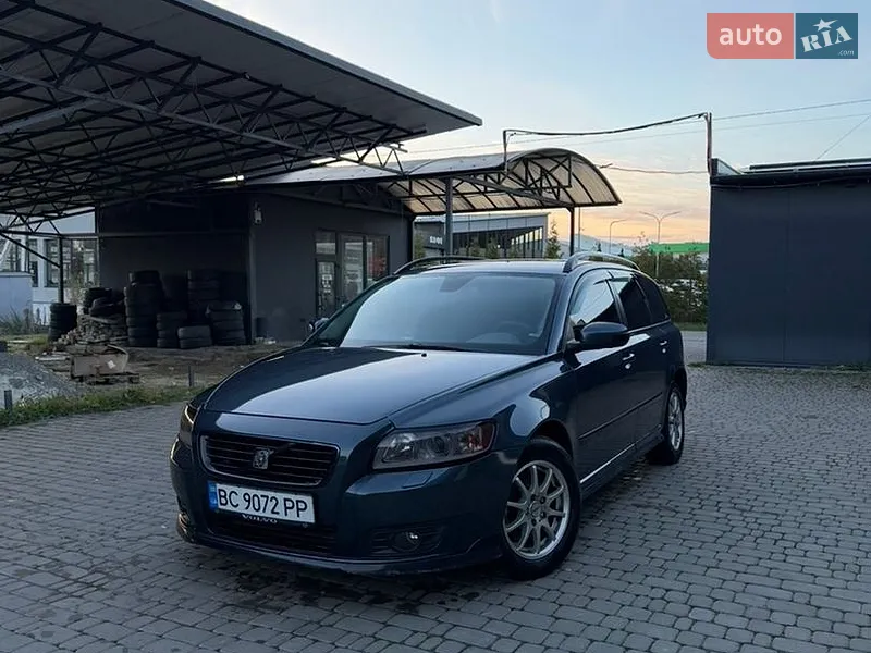 Volvo V50