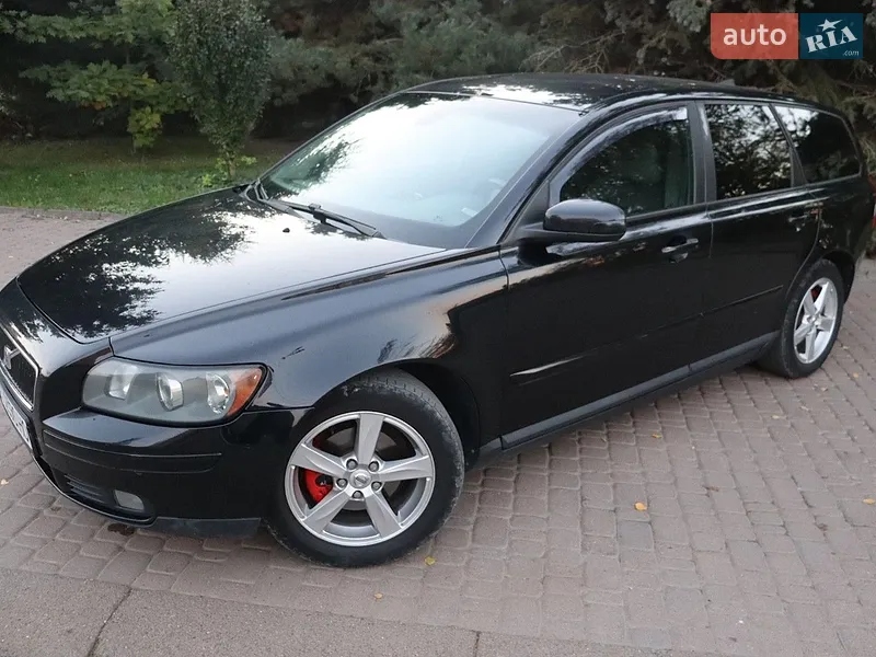 Volvo V50